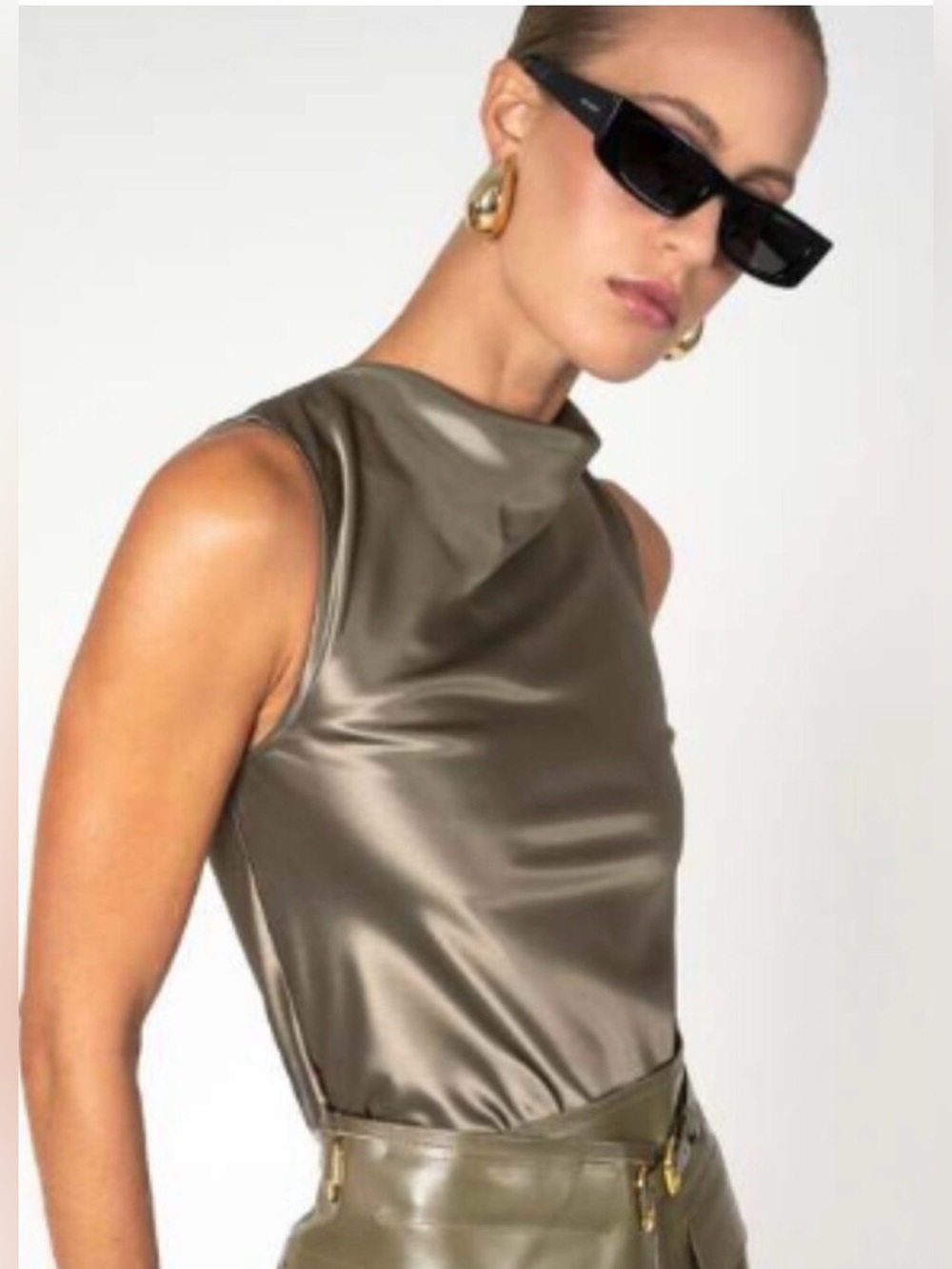 Lainey top in moss
